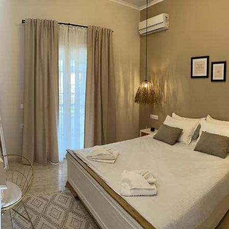 Villa Sandra Litheres Luaran gambar